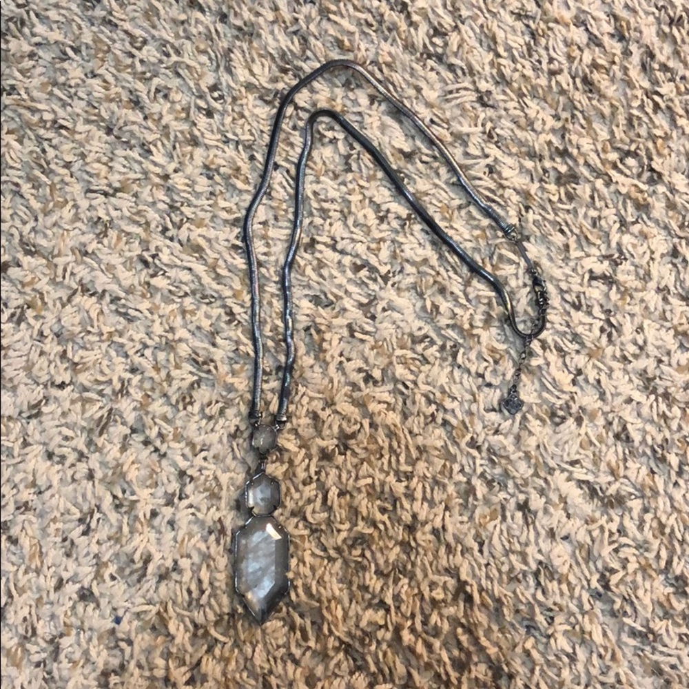 Kendra Scott black and grey pendant necklace